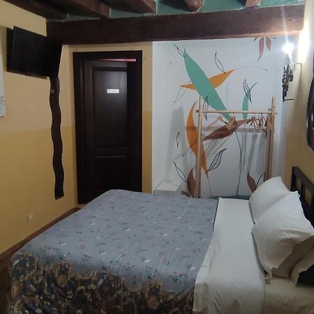 Agriturismo Corte Dei Landi 雷焦艾米利亚 外观 照片