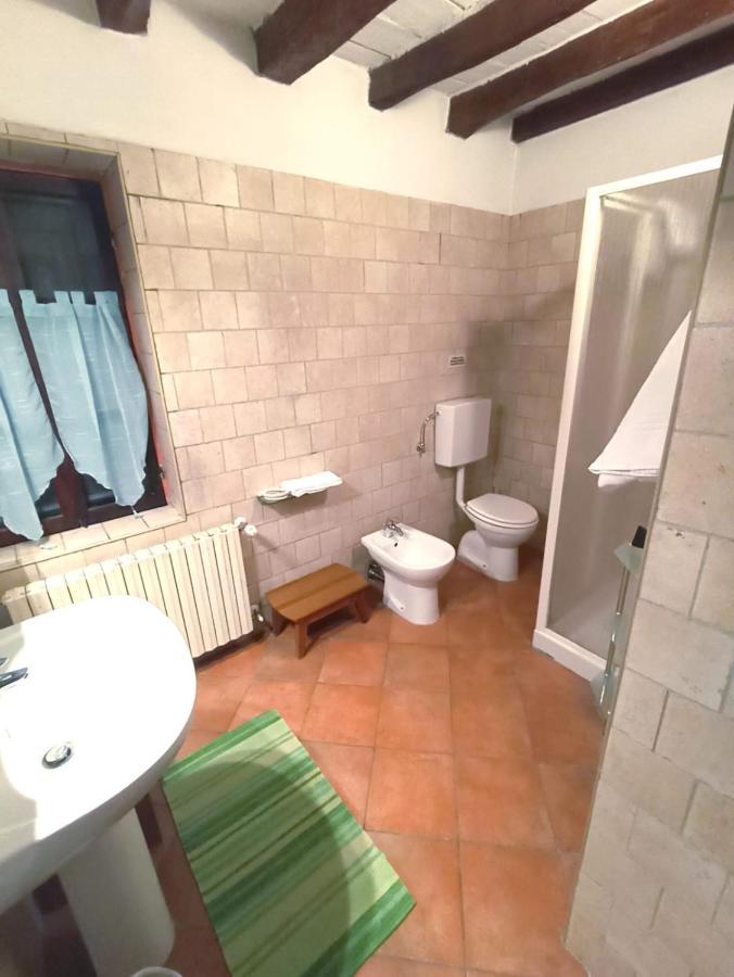 Agriturismo Corte Dei Landi 雷焦艾米利亚 外观 照片